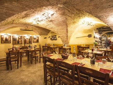 Taverna Pane e Vino - Cortonaweb